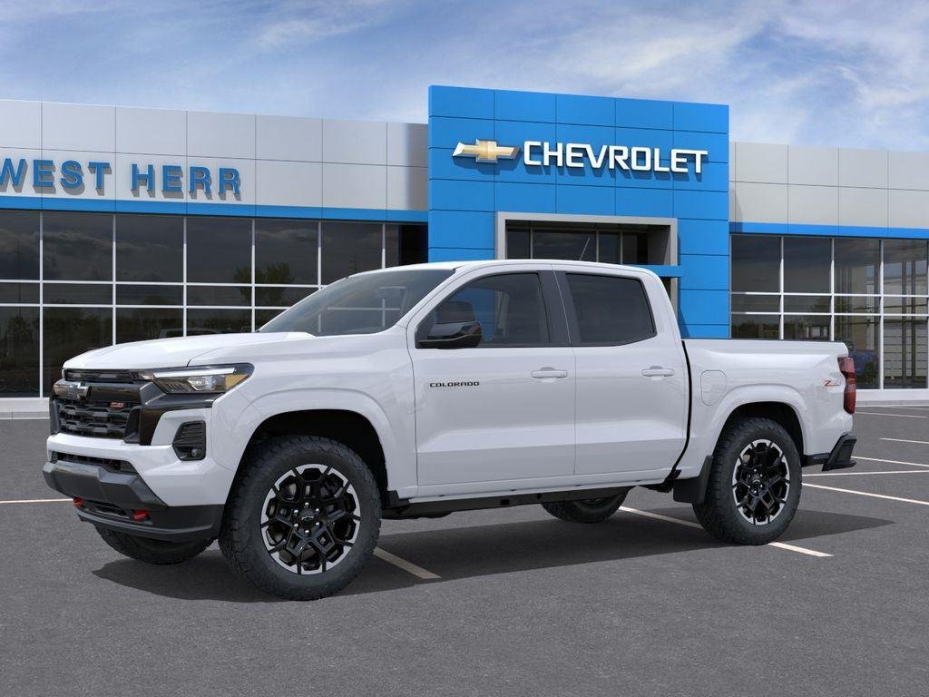 Used 2026 Summit White Chevrolet Z71 image 2