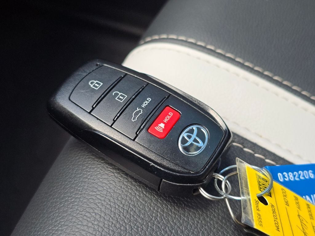 Used 2025  Toyota SE image 36