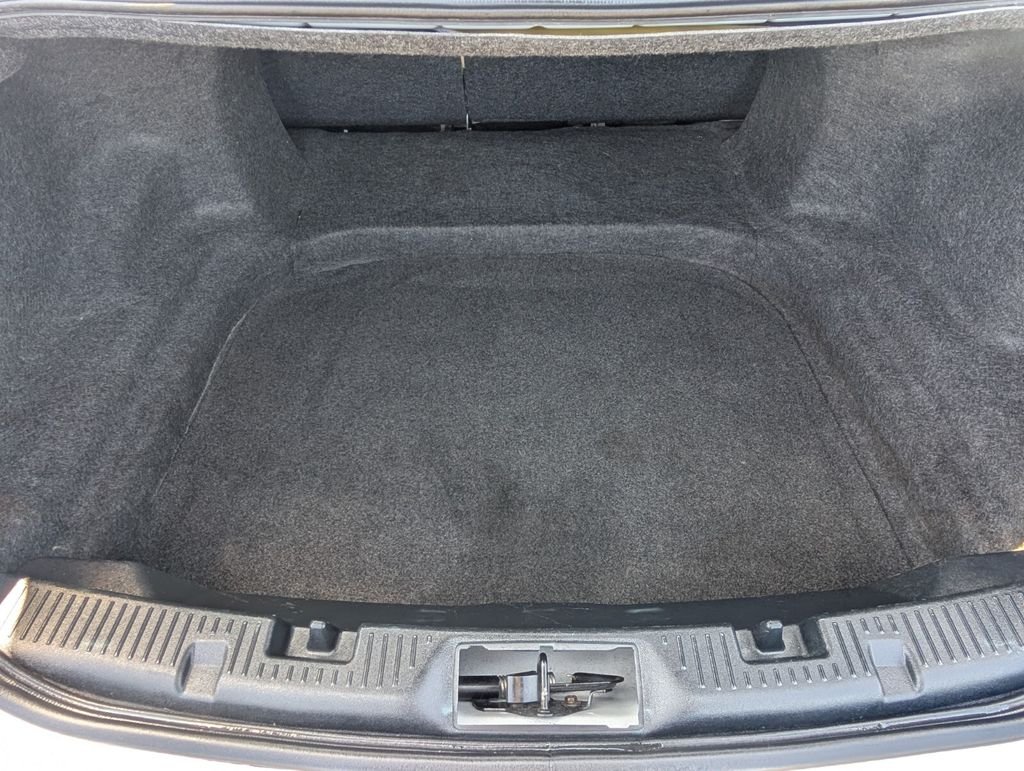Used 2015 White Ford SEL image 13