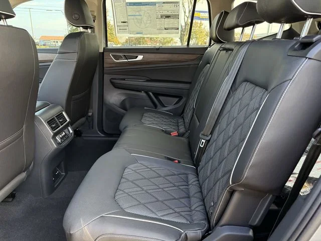 2026 Volkswagen Atlas SEL Premium R-Line - Photo 19