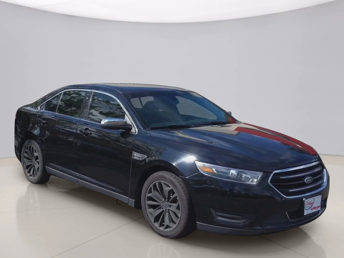 Used 2016 Black Ford LIMITED image 7