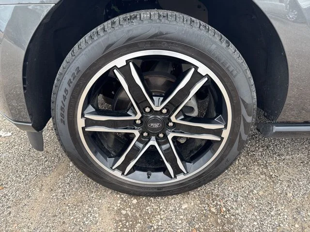 Used 2021 Gray Ford Limited image 11
