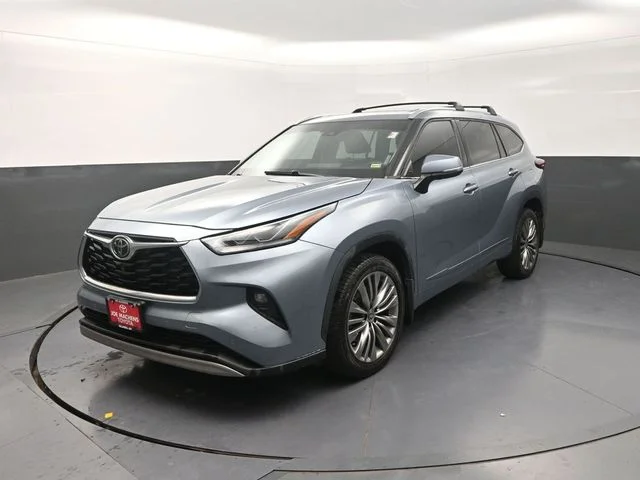 Used 2021 Blue Toyota Platinum image 3