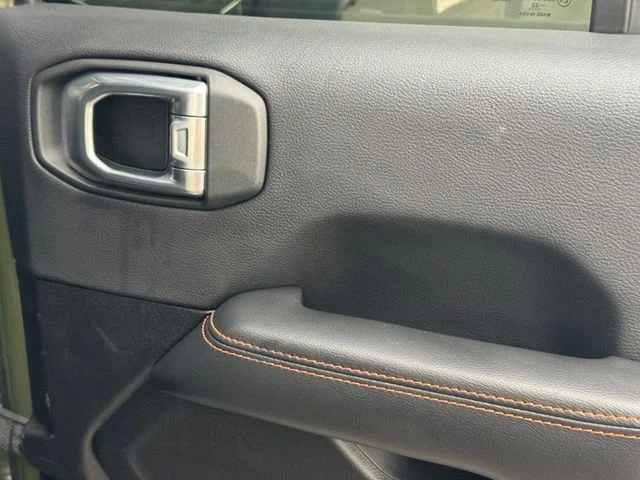 Used 2022 Green Jeep Mojave image 27
