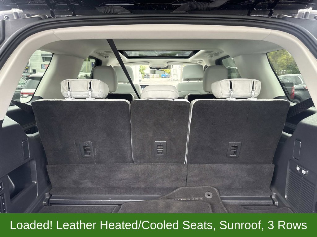 Used 2025 Black Ford Platinum image 6