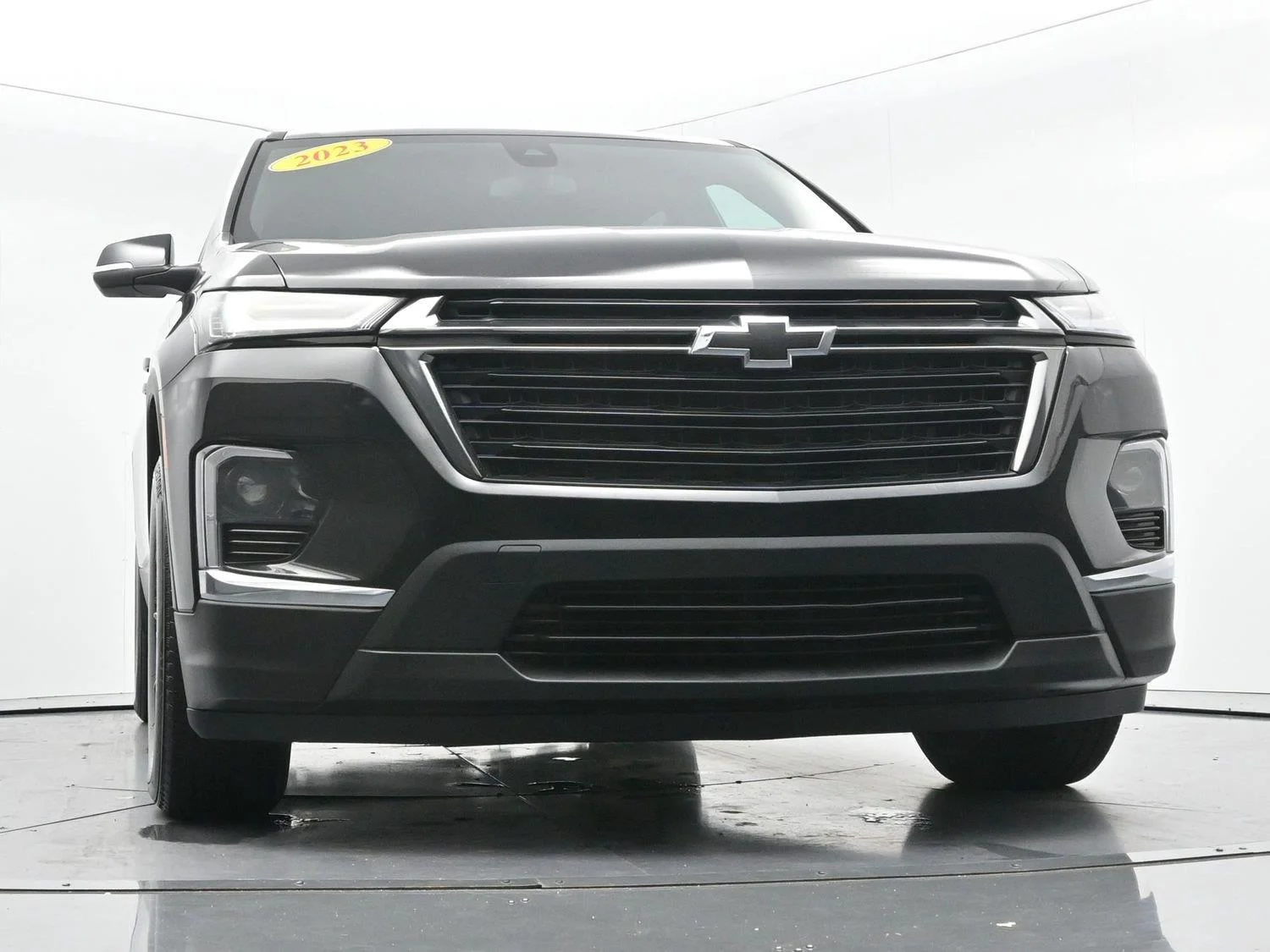 Used 2023 Mosaic Black Metallic Chevrolet LT Cloth image 45