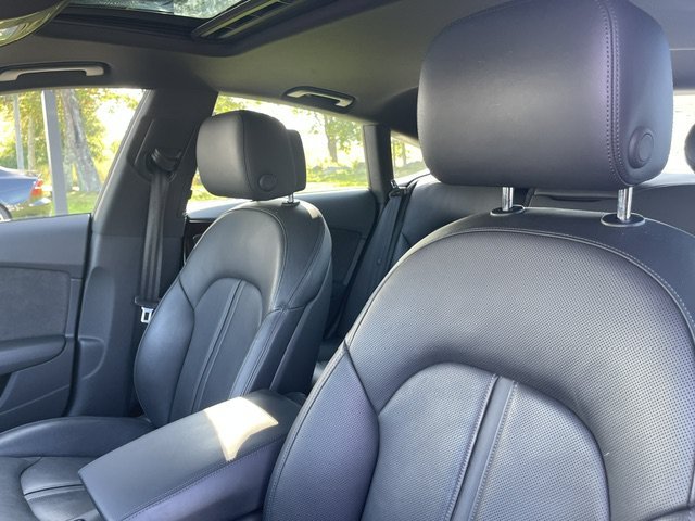 Used 2018 Silver Audi Premium Plus image 19