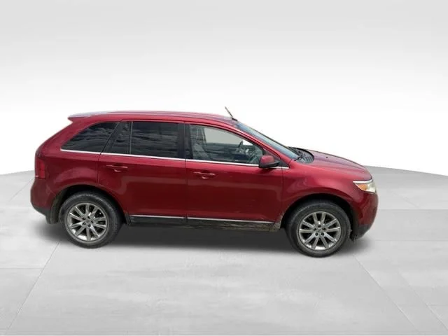 Used 2011 Red Ford Limited image 2