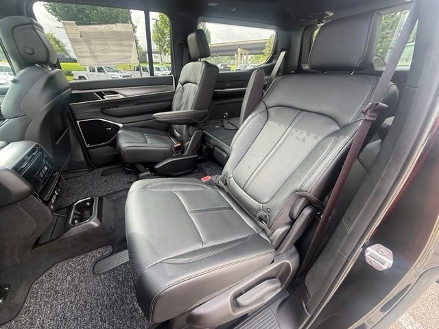 New 2026 High Gloss Black Exterior Paint Jeep 85th Anniversary Edition image 25