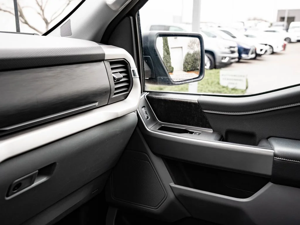 Used 2023 Antimatter Blue Metallic Ford XLT image 39