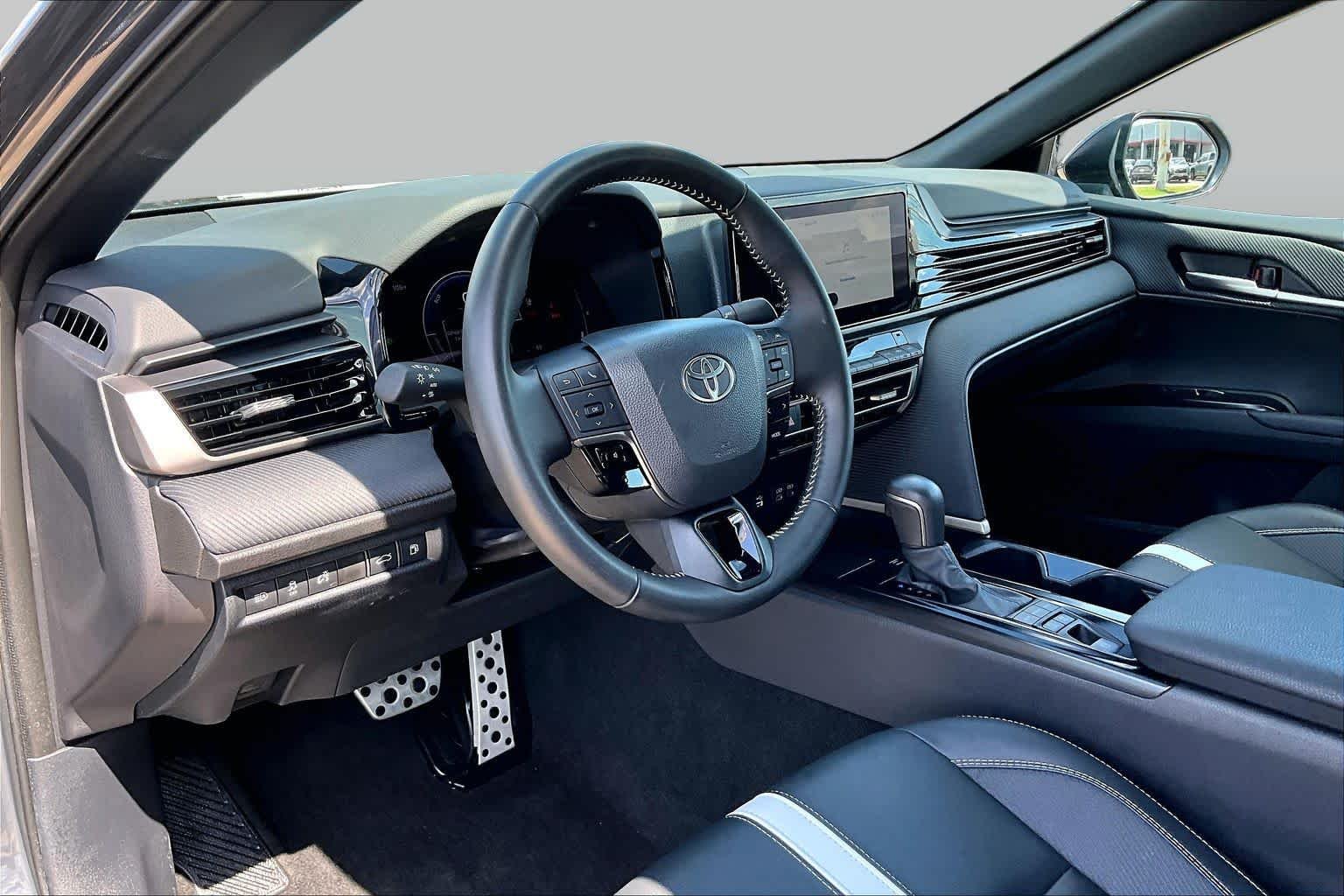 Used 2026 Underground Toyota LE image 18
