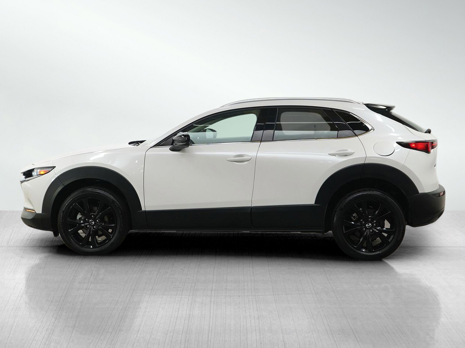 Used 2023 Mazda CX-30 Turbo Premium Plus with VIN 3MVDMBEY2PM519637 for sale in Burnsville, Minnesota