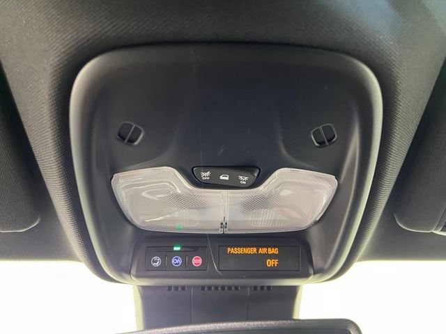 New 2026 Summit White GMC Elevation image 26