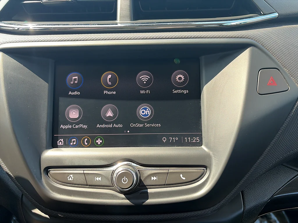Used 2021 Summit White Chevrolet LS image 17