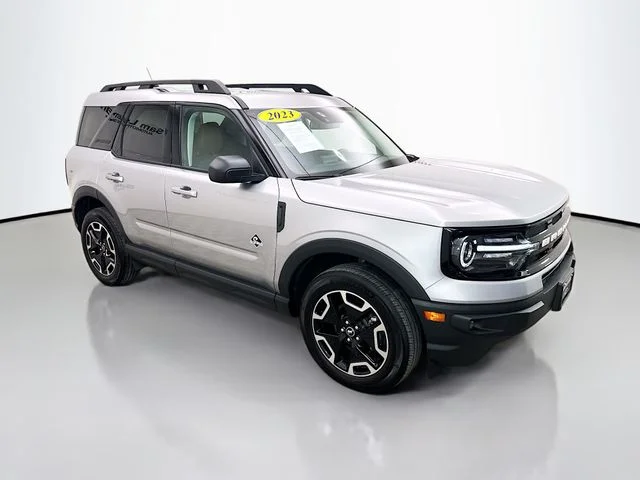 2023 Ford Bronco Sport Outer Banks 4X4's photo