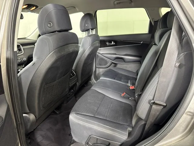 Used 2017 Silver Kia LX image 12