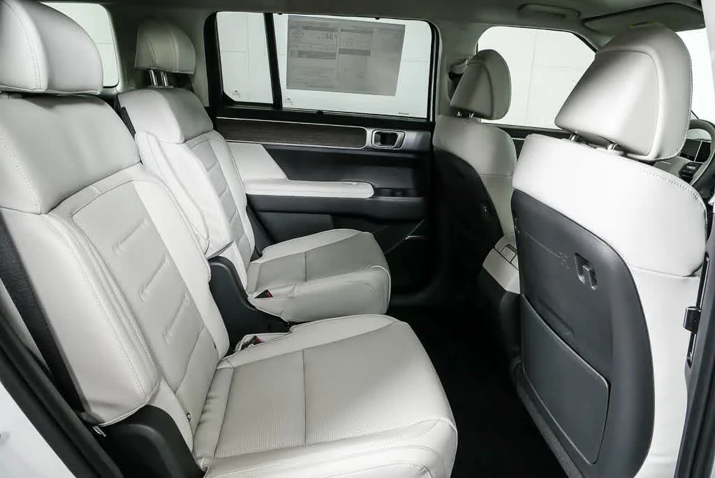 New 2026 Serenity White Hyundai Calligraphy image 65