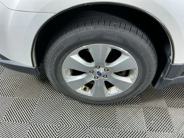 Used 2012 White Subaru 3.6R image 9