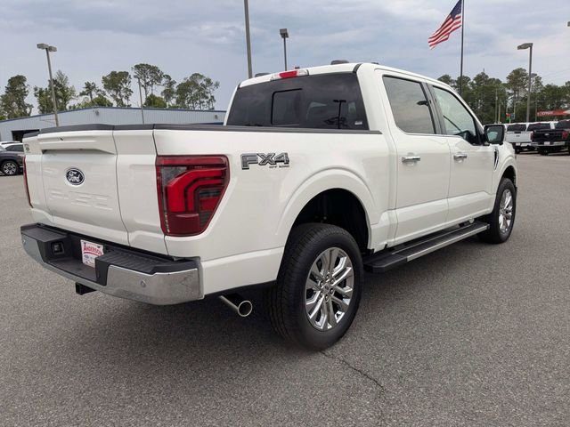 New 2026 Star White Metallic Tri-Coat Ford Lariat® image 4