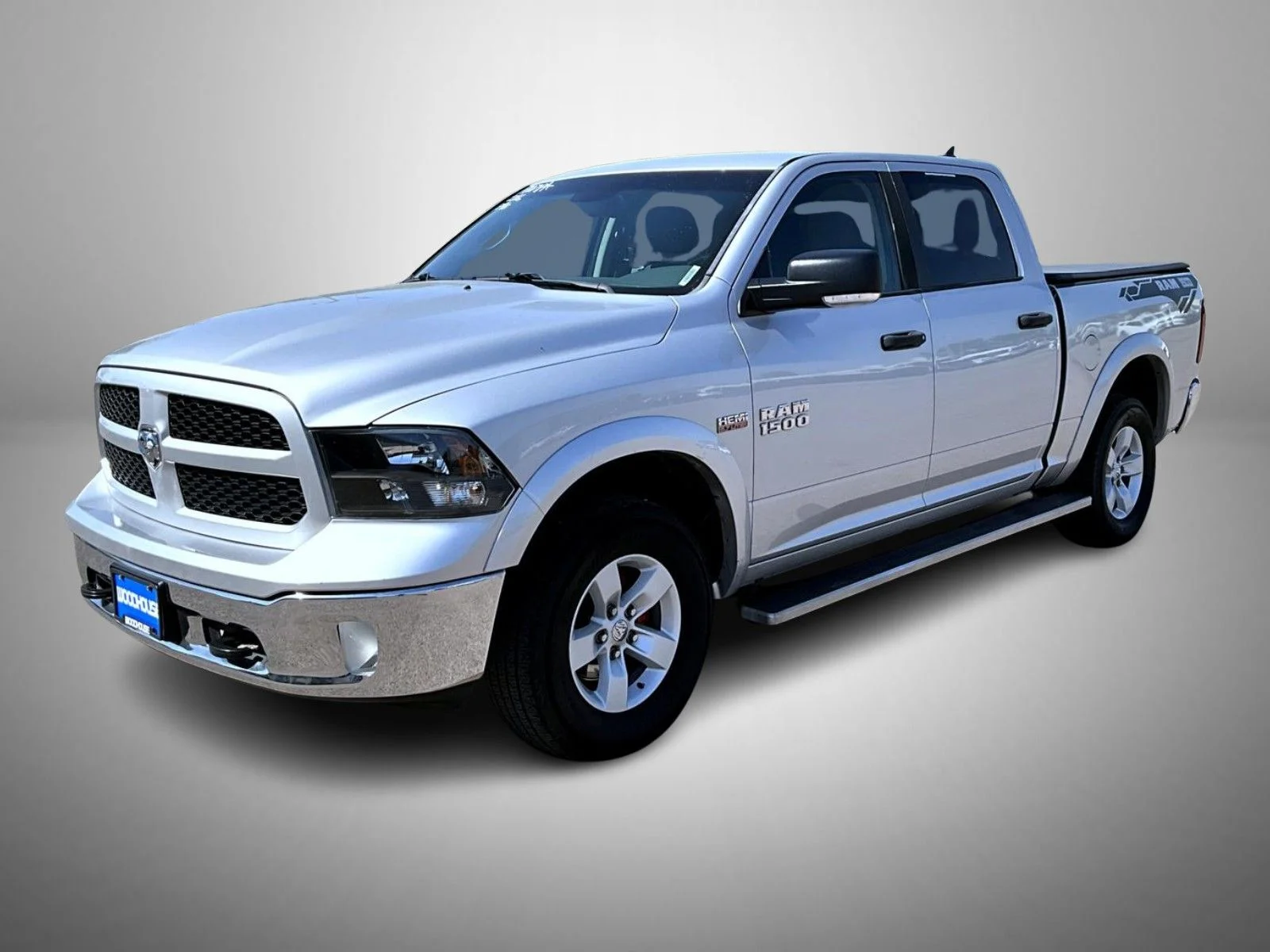 2016 RAM 1500 Outdoorsman 4x4 Crew Cab 5'7's photo