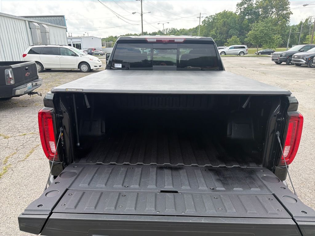 Used 2025 Black GMC Denali image 10