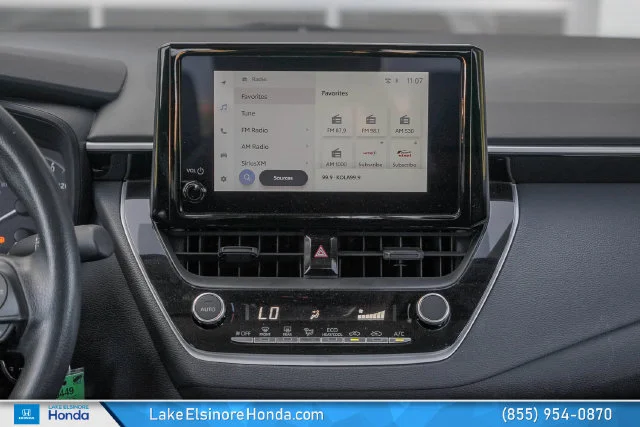 Used 2025 Ice Toyota LE image 19