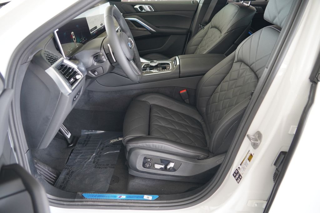 New 2027 Alpine White BMW xDrive40i image 9