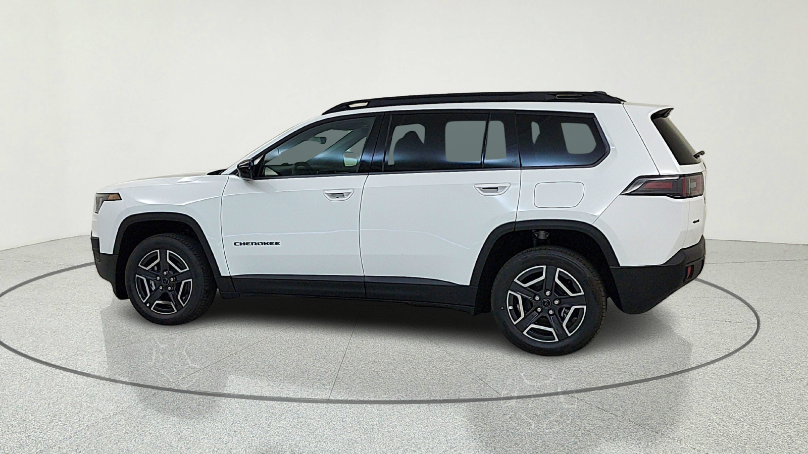 Used 2026 White Jeep Laredo image 4