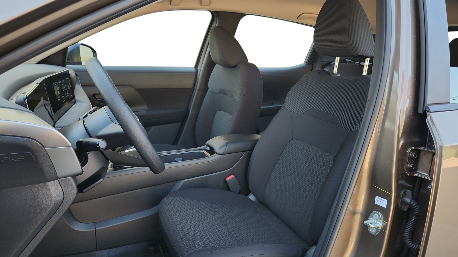 New 2026 Canyon Bronze Metallic Nissan S image 10