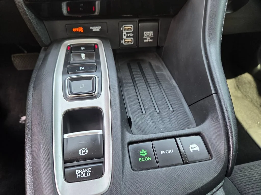 Used 2019 Modern Steel Metallic Honda EX image 22