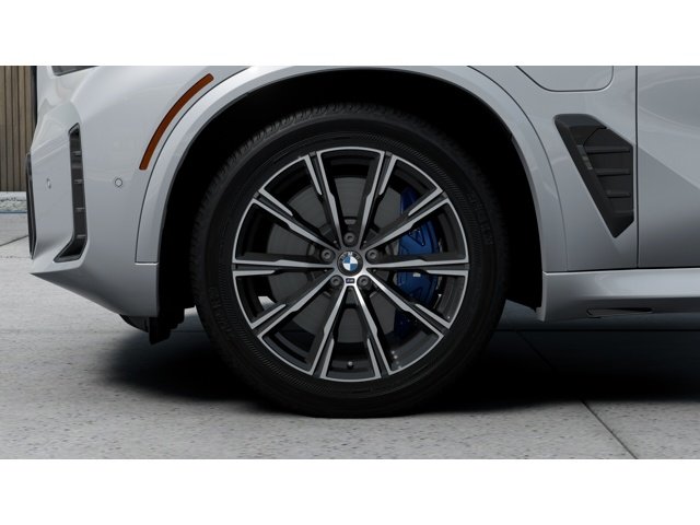 New 2026 Brooklyn Grey Metallic BMW xDrive50e image 7