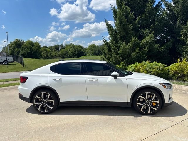Used 2022 White Polestar Long Range Dual Motor image 5