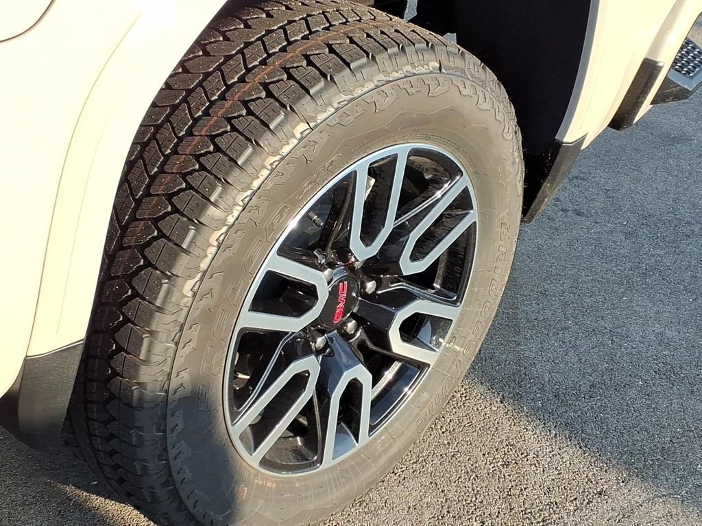 2026 GMC Sierra 1500 AT4 - Photo 21
