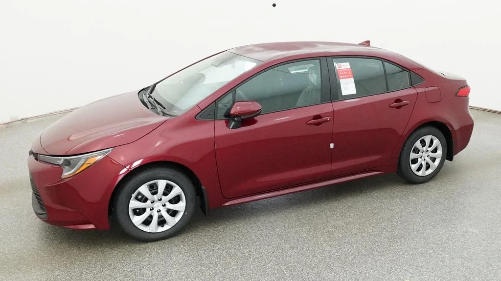 New 2026 Ruby Flare Pearl Toyota LE image 5