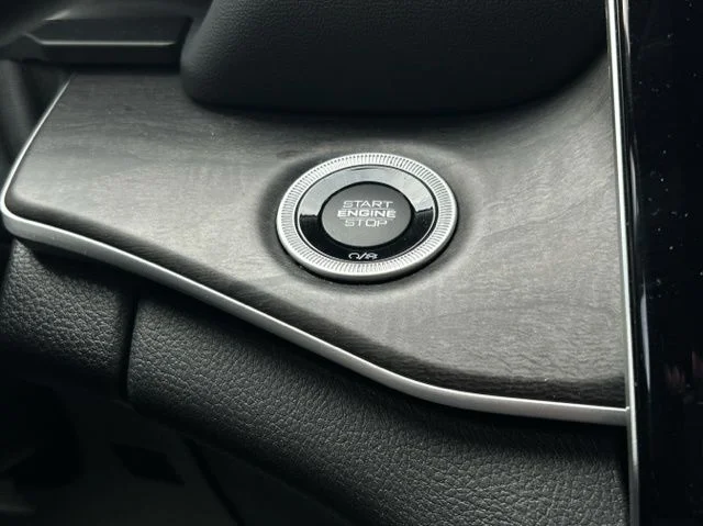 Used 2023 Gray Jeep Limited image 50