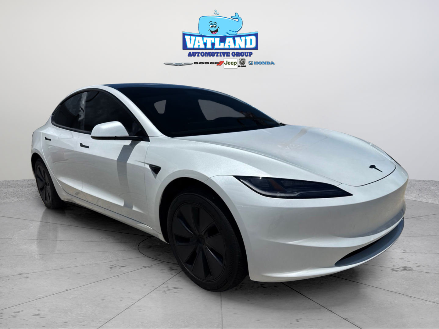 Used 2025  Tesla Long Range image 23