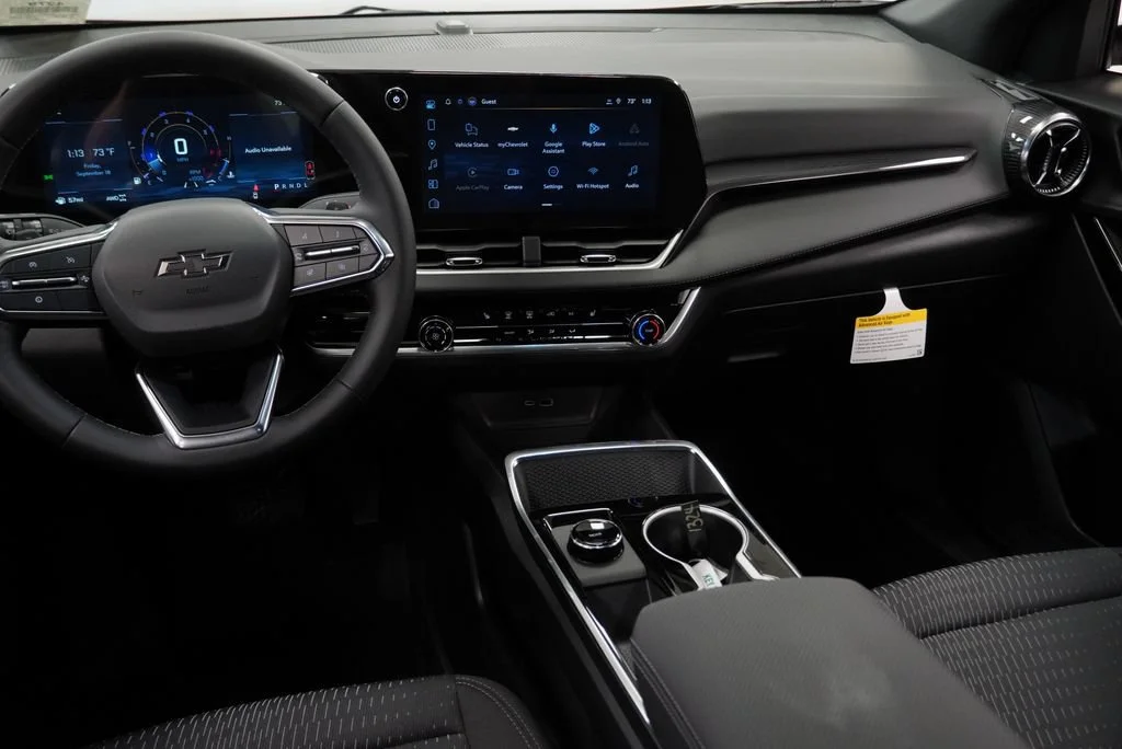 2027 Chevrolet Equinox LT - Photo 14