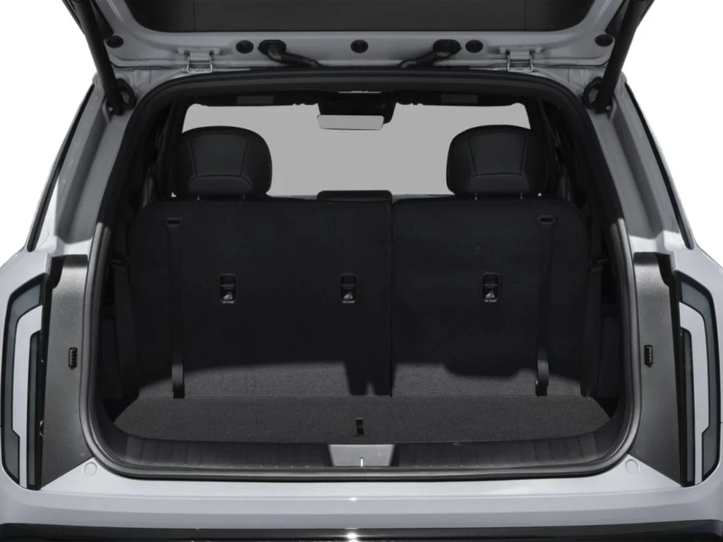 New 2027 Glacial White Pearl Kia X-Line SX Prestige image 9
