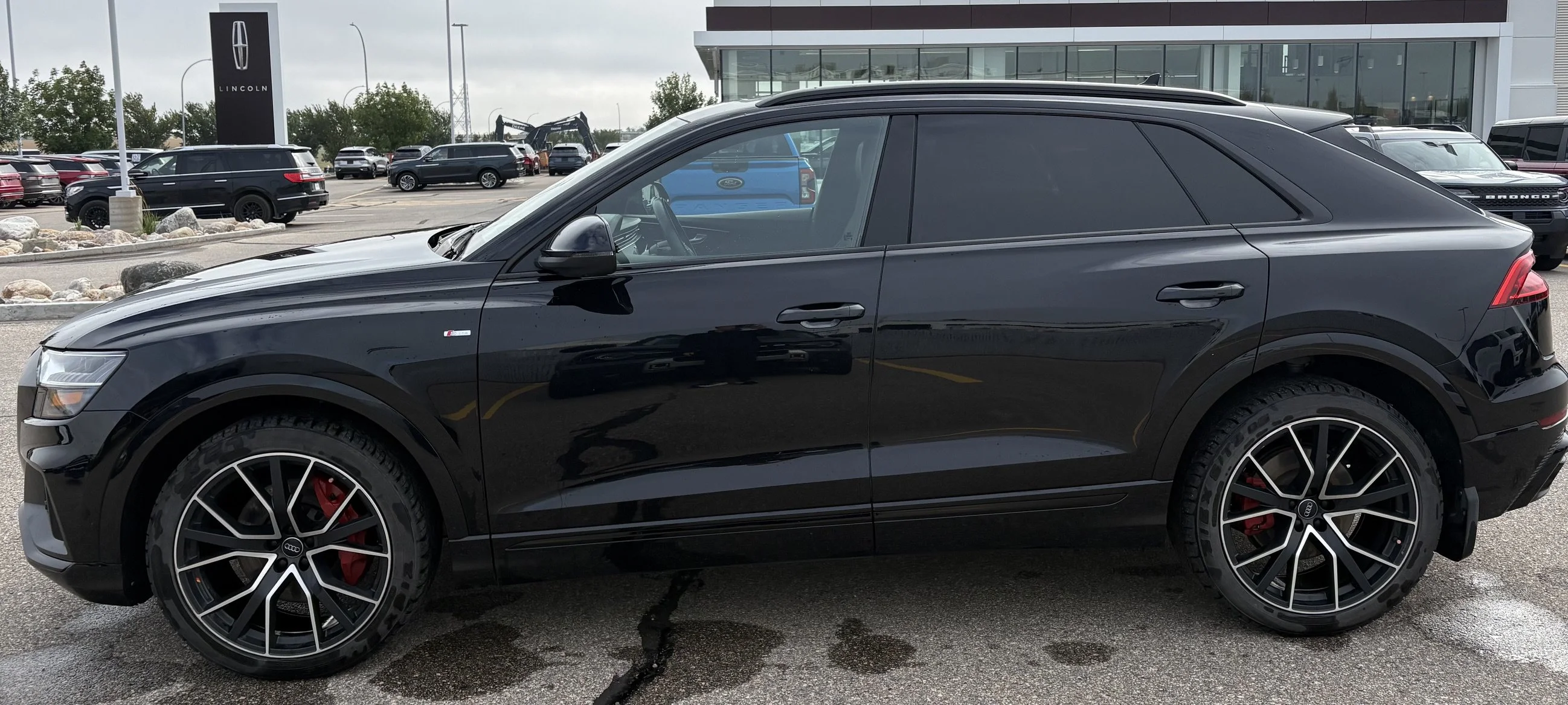 Used 2020 BLACK Audi TECHNIK image 2