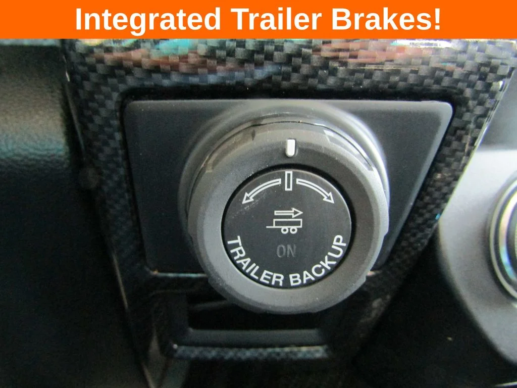Used 2019  Ford Lariat image 21