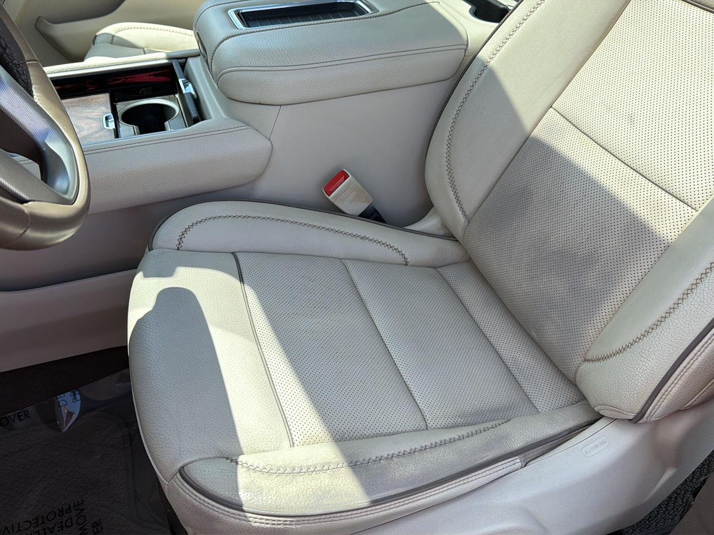 Used 2024 Summit White GMC Denali image 34