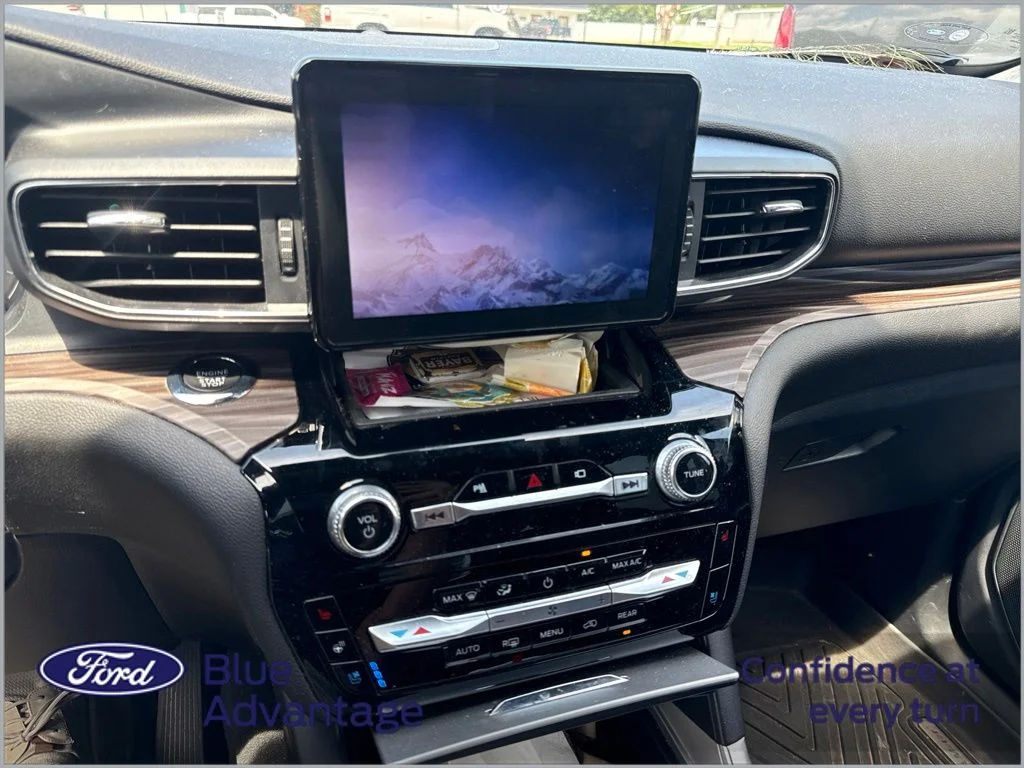 Certified Used 2022 Gray Ford Limited image 2