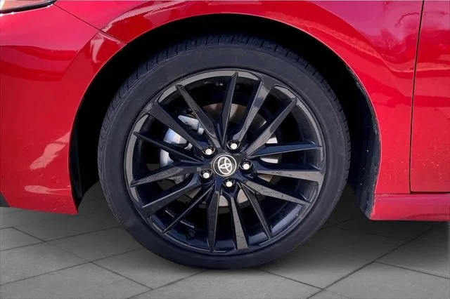 2024 Toyota Camry XSE - Photo 19