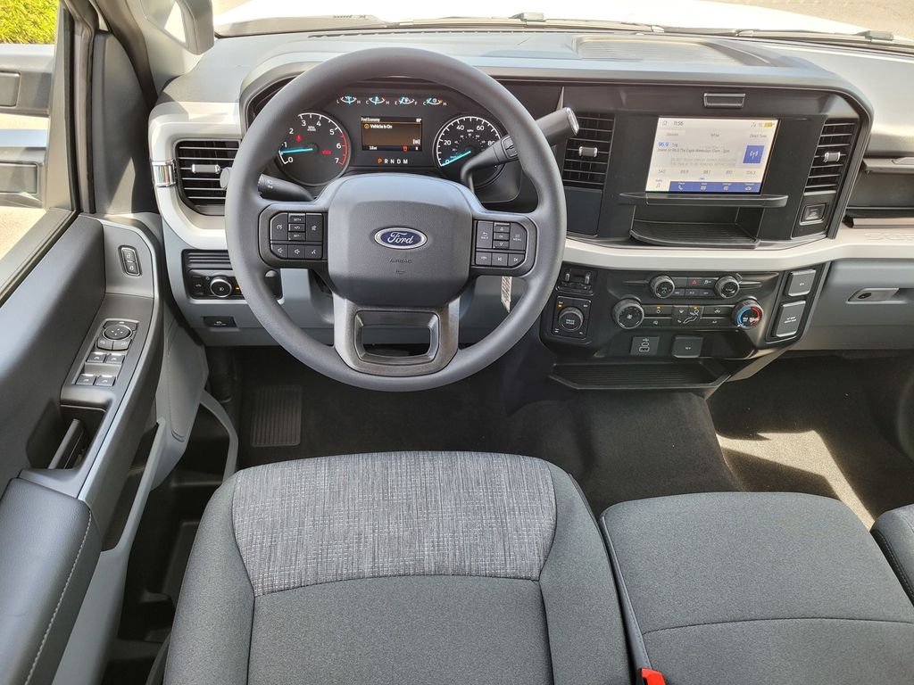 New 2026 Oxford White Ford F-350® XLT image 7