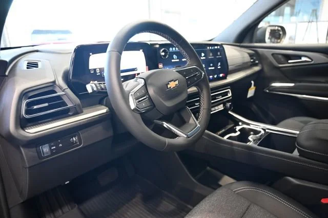 New 2026 Sterling Gray Metallic Chevrolet LT image 20