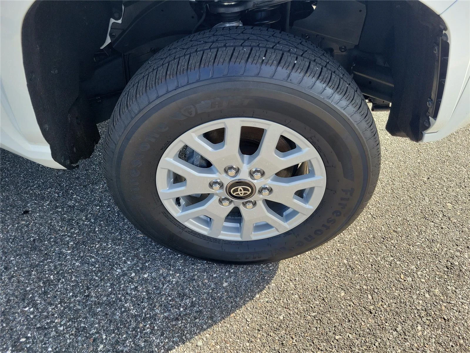 Used 2025 Ice Cap Toyota SR5 image 6