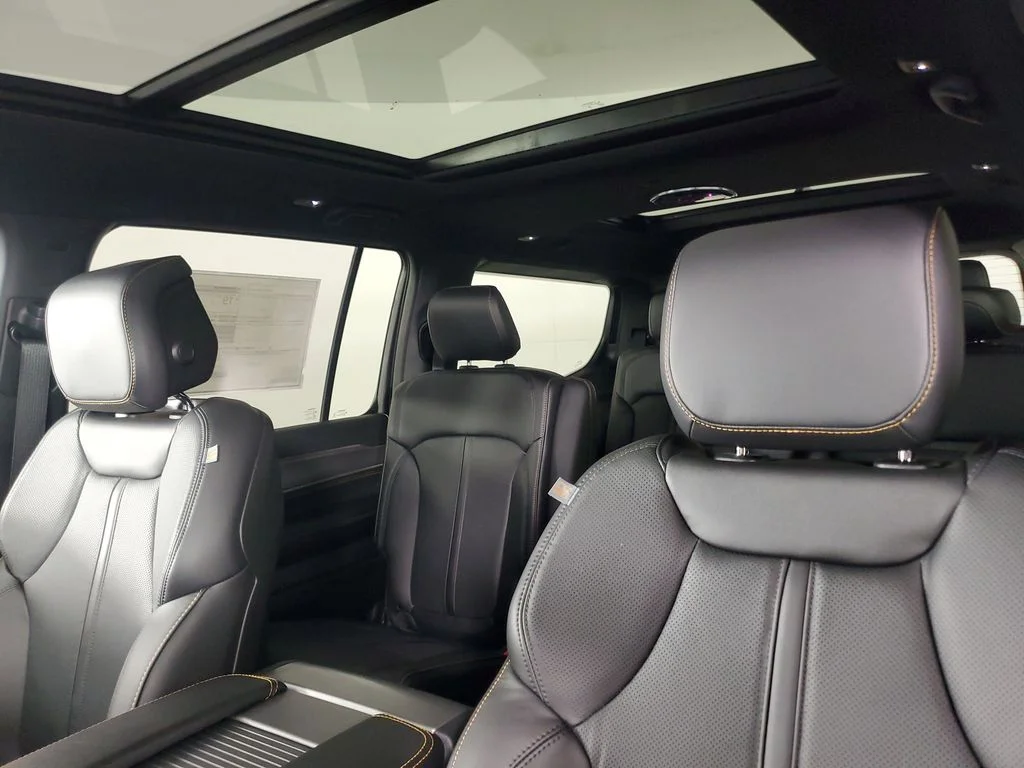New 2026 White Jeep 85th Anniversary Edition image 15