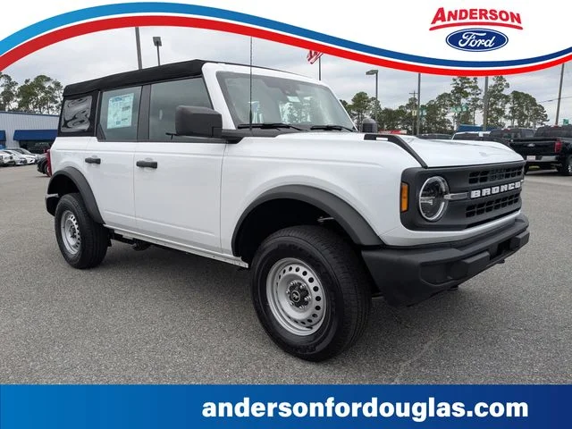 2025 Ford Bronco Base 4x4's photo