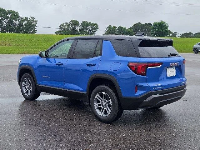 New 2026 Rapids Metallic GMC Elevation image 3