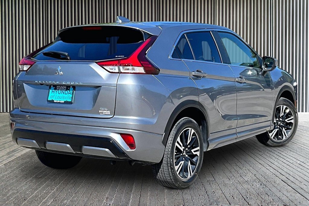 Used 2025 Gray Mitsubishi  image 16